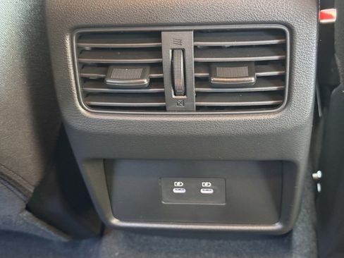 New 2025 Nissan Rogue SV image 12