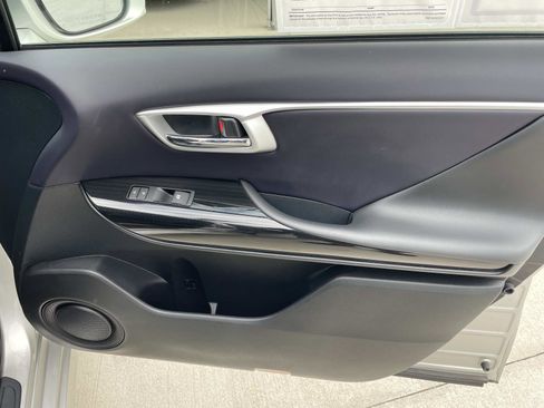 Used 2019 Toyota Mirai image 21