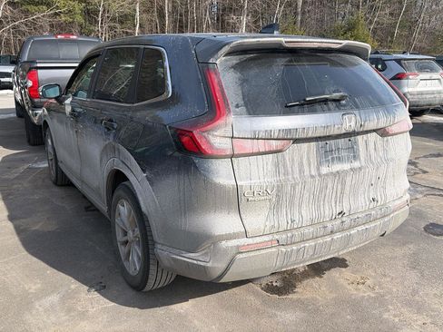 Used 2025 Honda CR-V EX image 8