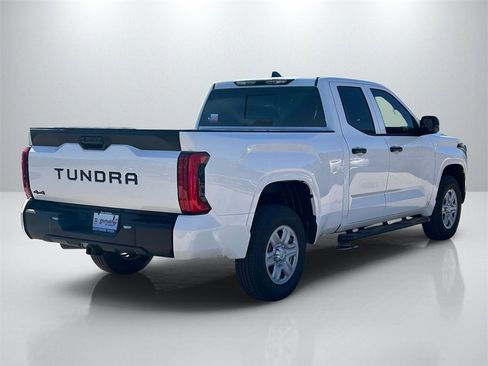 New 2026 Toyota Tundra SR image 5