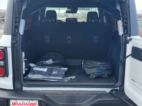 Used 2024 Ford Bronco Raptor w/ Interior Carbon Fiber Pack 6 image 32