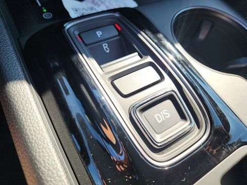 New 2025 Honda Pilot TrailSport image 11