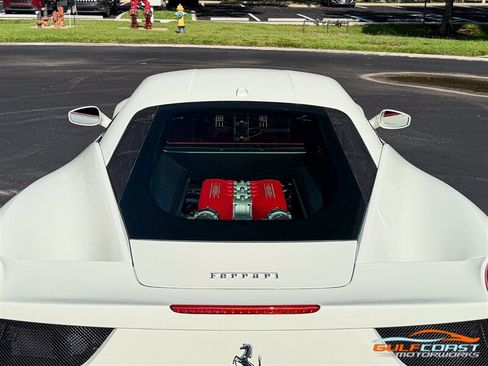 Used 2014 Ferrari 458 Italia Coupe RWD image 51