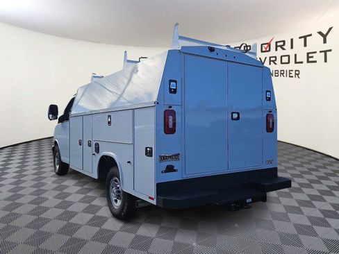 New 2024 Chevrolet Express 3500 w/ Power Convenience Package image 6