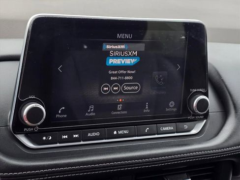 Used 2023 Nissan Rogue SV image 20