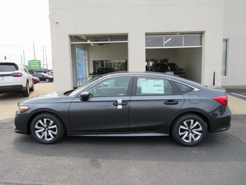 Used 2024 Honda Civic LX image 2