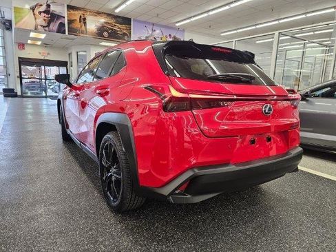 Used 2021 Lexus UX 250h w/ Accessory Package (Z1) image 6