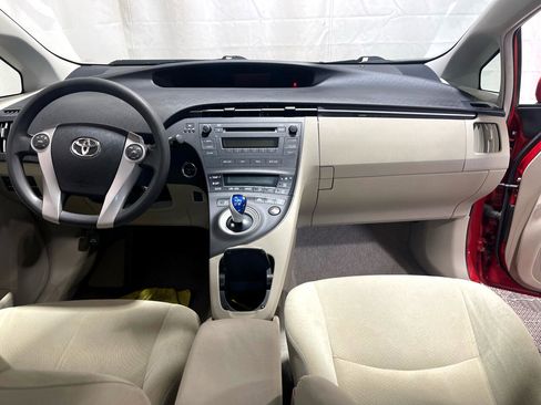 Used 2011 Toyota Prius Three image 16