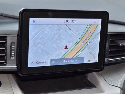 Certified 2023 Ford Explorer XLT w/ Equipment Group 202A image 28