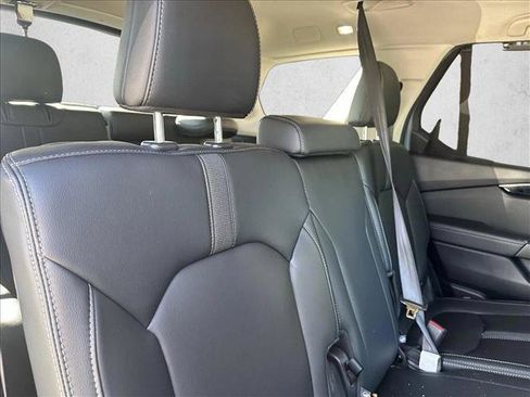 Used 2023 Honda Pilot Touring image 27