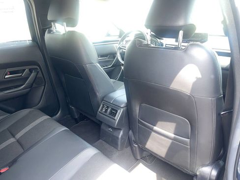 Used 2025 MAZDA CX-50 AWD 2.5 S w/ Preferred Package image 29