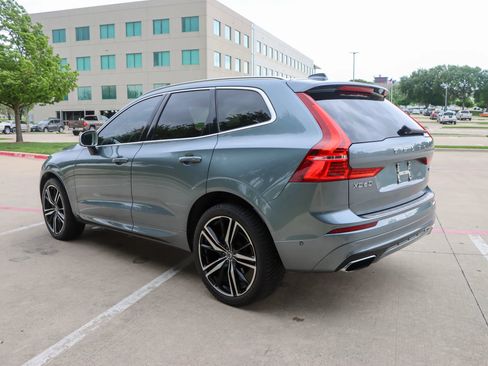 Used 2018 Volvo XC60 T5 R-Design w/ Convenience Package AWD/4WD image 5