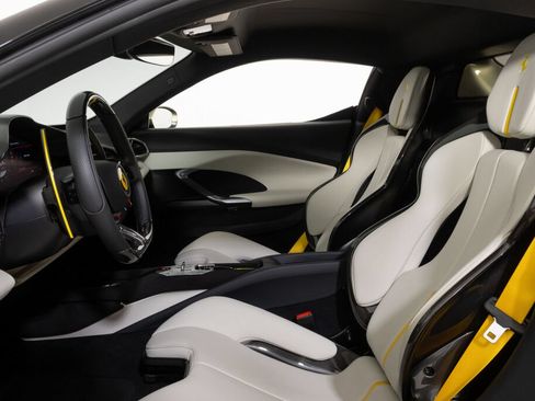 Used 2025 Ferrari 296 GTB RWD image 39