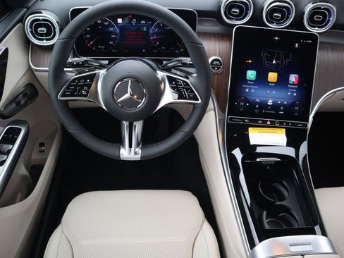 New 2026 Mercedes-Benz GLC 300 4MATIC image 11