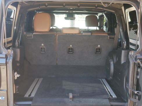 Used 2021 Jeep Wrangler Unlimited Rubicon 4xe w/ Steel Bumper Group image 28