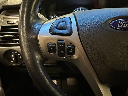 Used 2016 Ford Flex SEL image 31