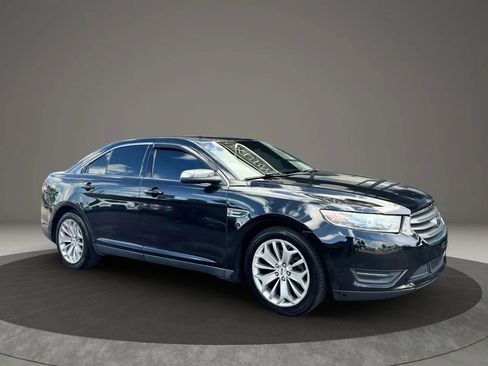 Used 2015 Ford Taurus Limited image 2