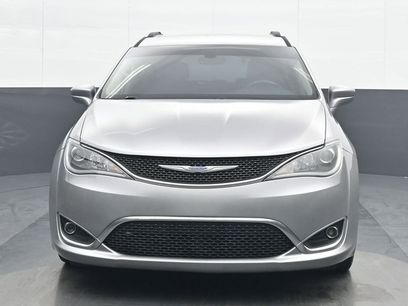 Used 2019 Chrysler Pacifica Touring-L