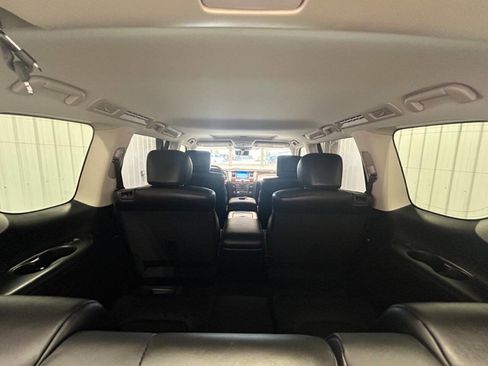 Used 2019 Nissan Armada Platinum w/ Captain's Chairs Package image 29