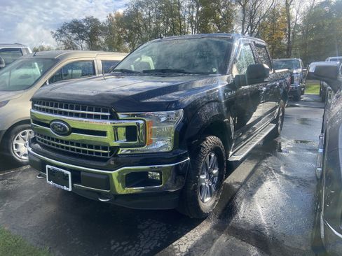 Used 2019 Ford F150 XLT w/ Equipment Group 302A Luxury image 4