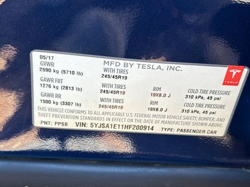 Used 2017 Tesla Model S 75 RWD image 40