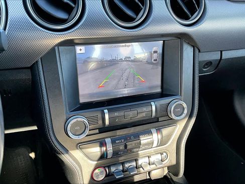 Used 2018 Ford Mustang Coupe w/ Equipment Group 101A image 28