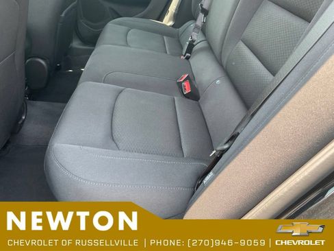 Used 2025 Chevrolet Malibu RS FWD image 32