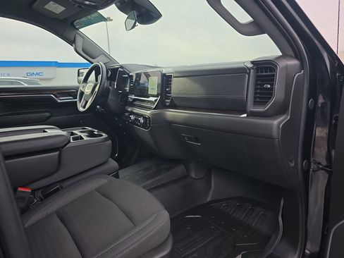 Certified 2024 GMC Sierra 1500 Elevation image 11
