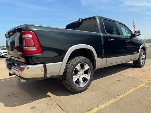 Used 2019 RAM 1500 Laramie AWD/4WD image 5