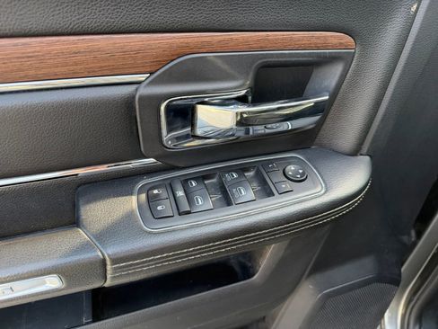 Used 2013 RAM 2500 Laramie w/ Convenience Group image 14