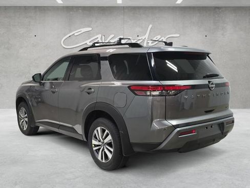 New 2026 Nissan Pathfinder SL FWD image 14