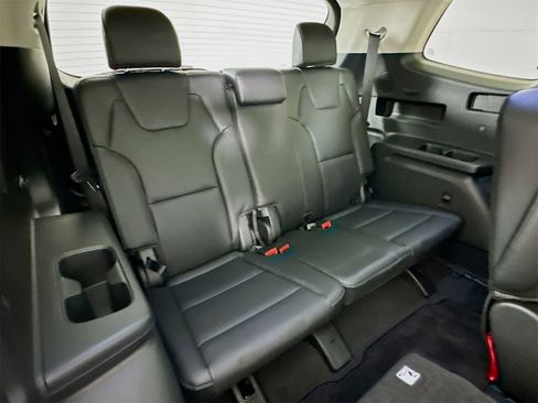 Used 2024 Kia Telluride SX Prestige image 28