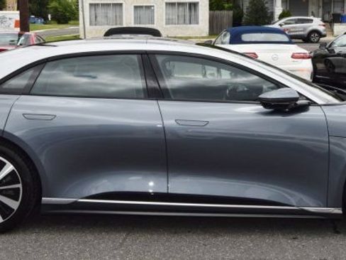 Used 2025 Lucid Air Touring AWD/4WD image 9