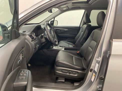 Certified 2023 Honda Ridgeline RTL image 8