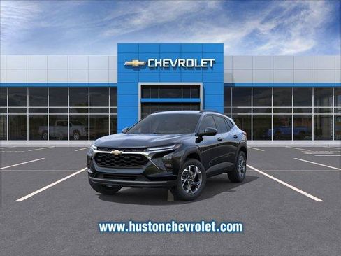 New 2026 Chevrolet Trax LT w/ LT Convenience Package FWD image 8