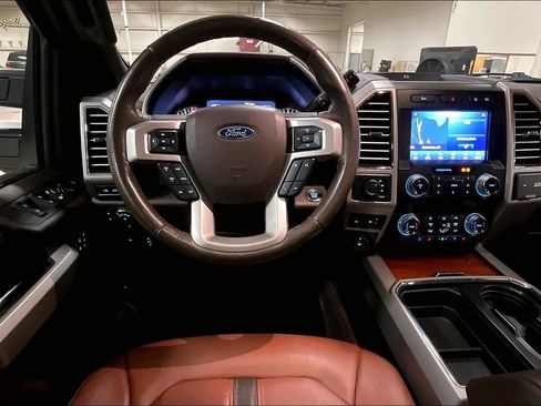 Used 2020 Ford F250 King Ranch w/ King Ranch Ultimate Package AWD/4WD image 5