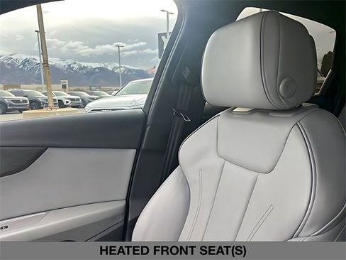 Used 2023 Audi A4 2.0T Premium w/ Convenience Package image 41