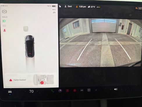 Used 2022 Tesla Model Y Long Range image 47