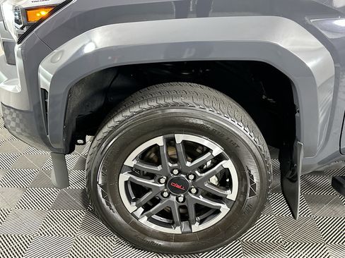 Used 2024 Toyota Tacoma TRD Sport w/ TRD Sport Upgrade Package RWD image 11