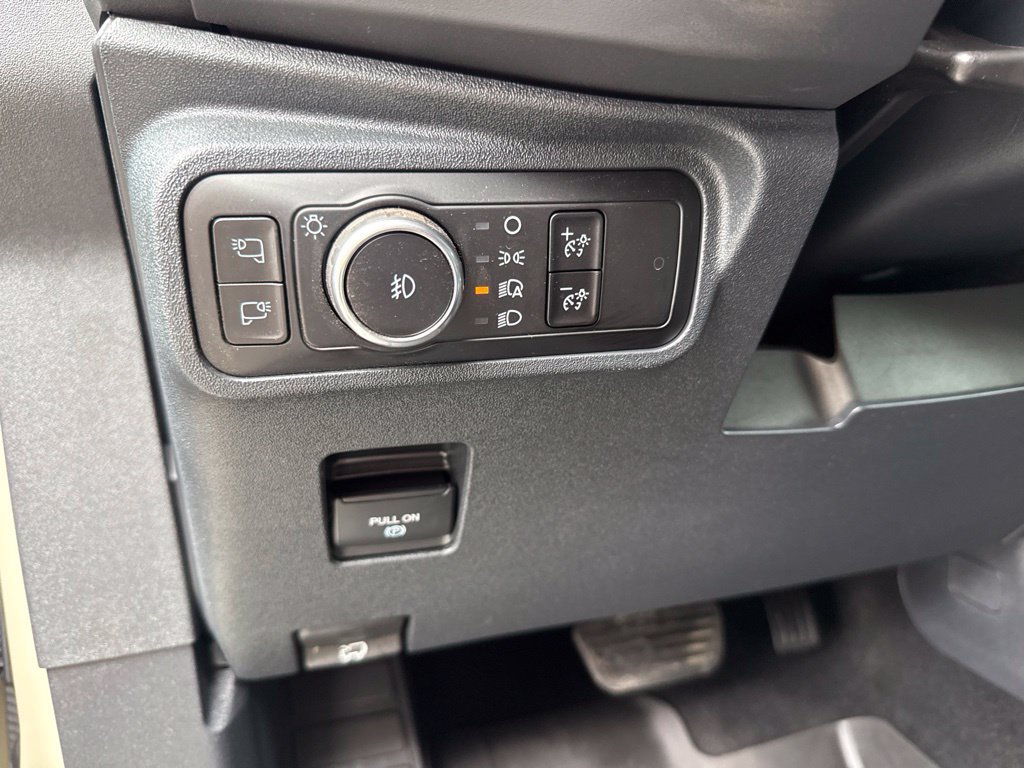 Used 2025 Ford Bronco Badlands AWD/4WD image 18