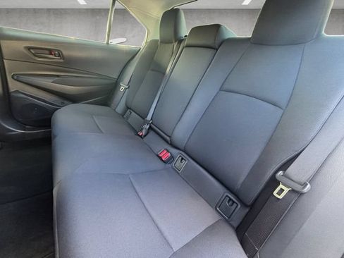 Used 2022 Toyota Corolla LE FWD image 28