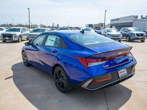 New 2026 Hyundai Elantra Sport FWD image 10