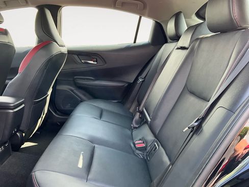 Used 2025 Toyota Prius Plug-In Hybrid w/ Limited Premium Package FWD image 21