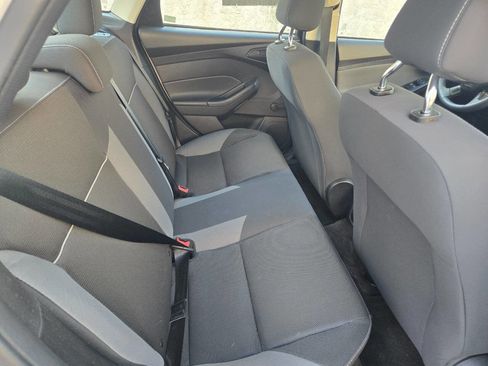 Used 2014 Ford Focus S image 21
