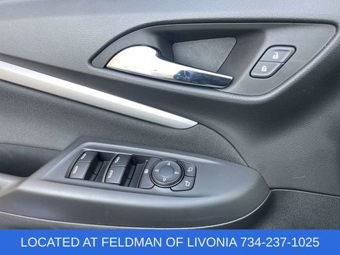 Used 2023 Chevrolet Bolt EUV LT w/ Comfort Package image 22