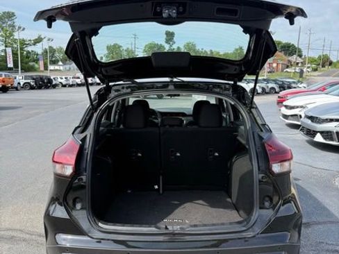Used 2025 Nissan Kicks Play S FWD image 7