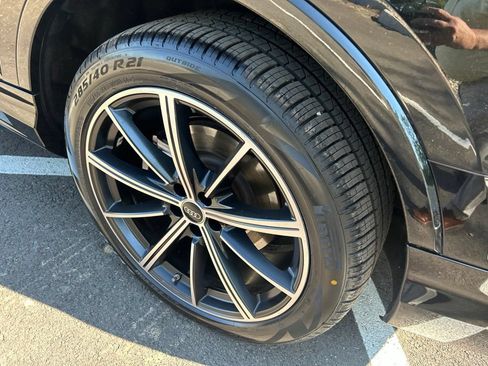 Used 2023 Audi Q7 3.0T Prestige AWD/4WD image 6