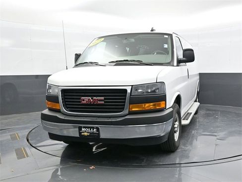 Used 2024 GMC Savana 2500 w/ Driver Convenience Package image 2
