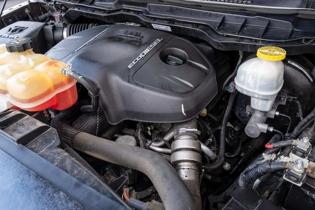 Used 2018 RAM 1500 Laramie w/ Convenience Group AWD/4WD image 37