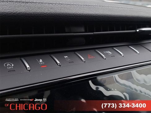 New 2026 Jeep Grand Cherokee Limited image 29